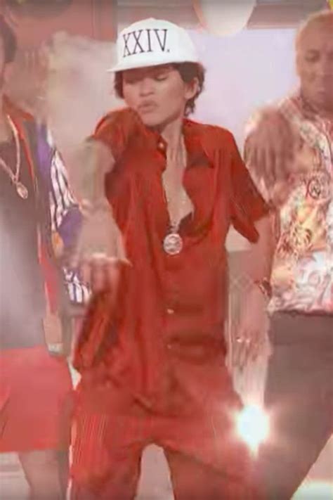 bruno mars zendaya lip sync.